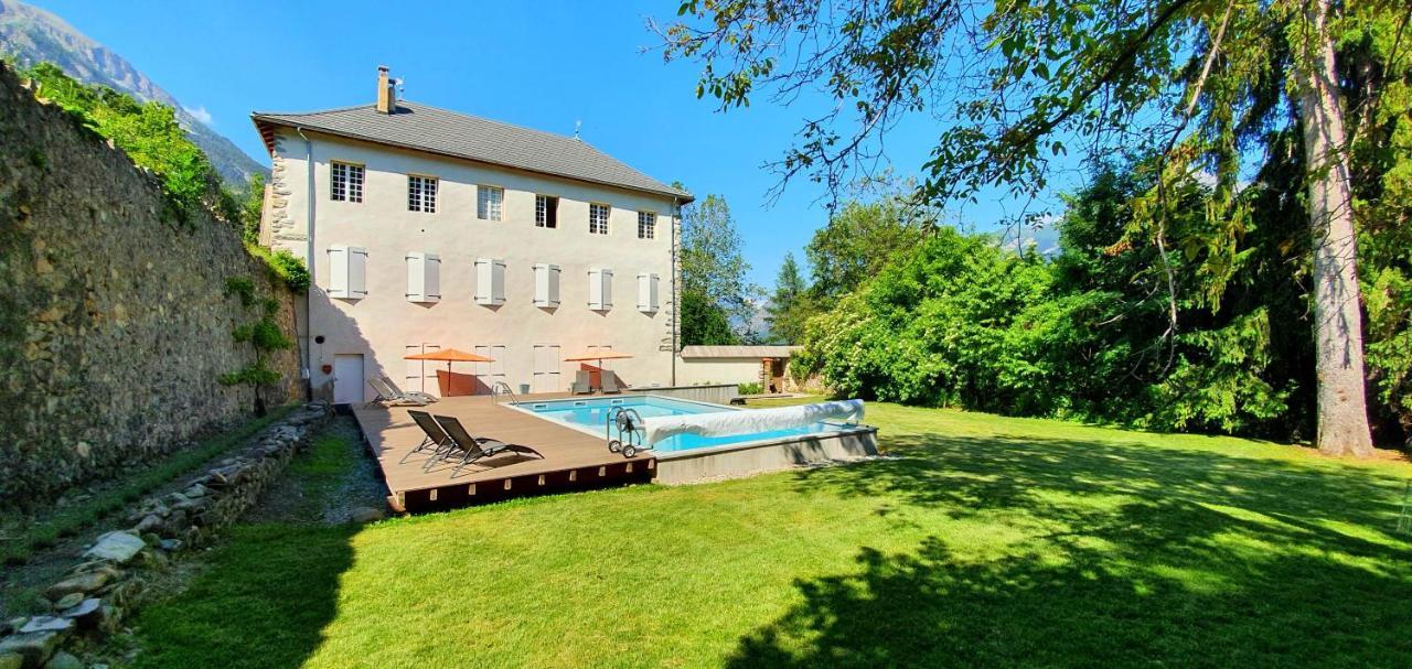 Bed and Breakfast Maison Cimarron Chateauroux-les-Alpes Exterior foto